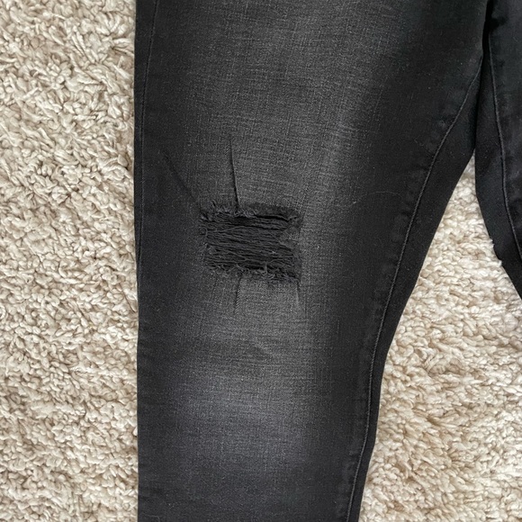 Gap skinny distressed jeans - Picture 2 of 4